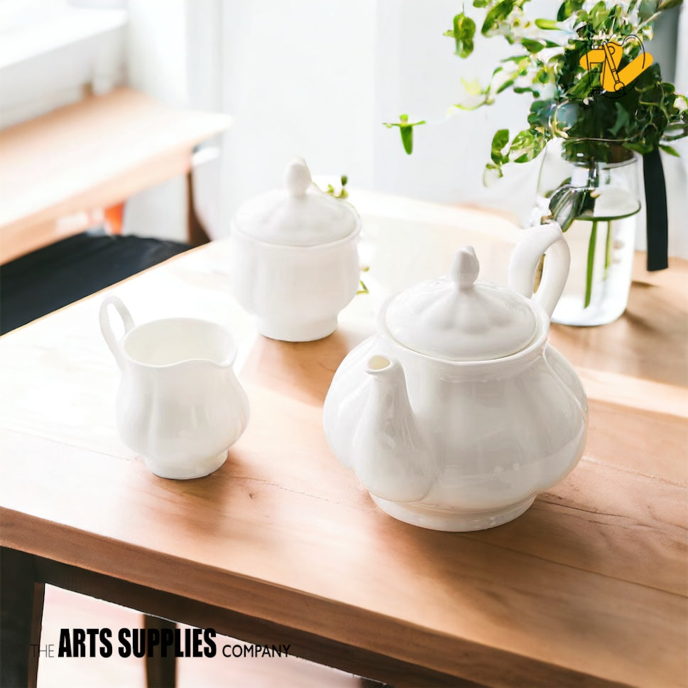 Royal Petal Collection | Teapot (950ml)