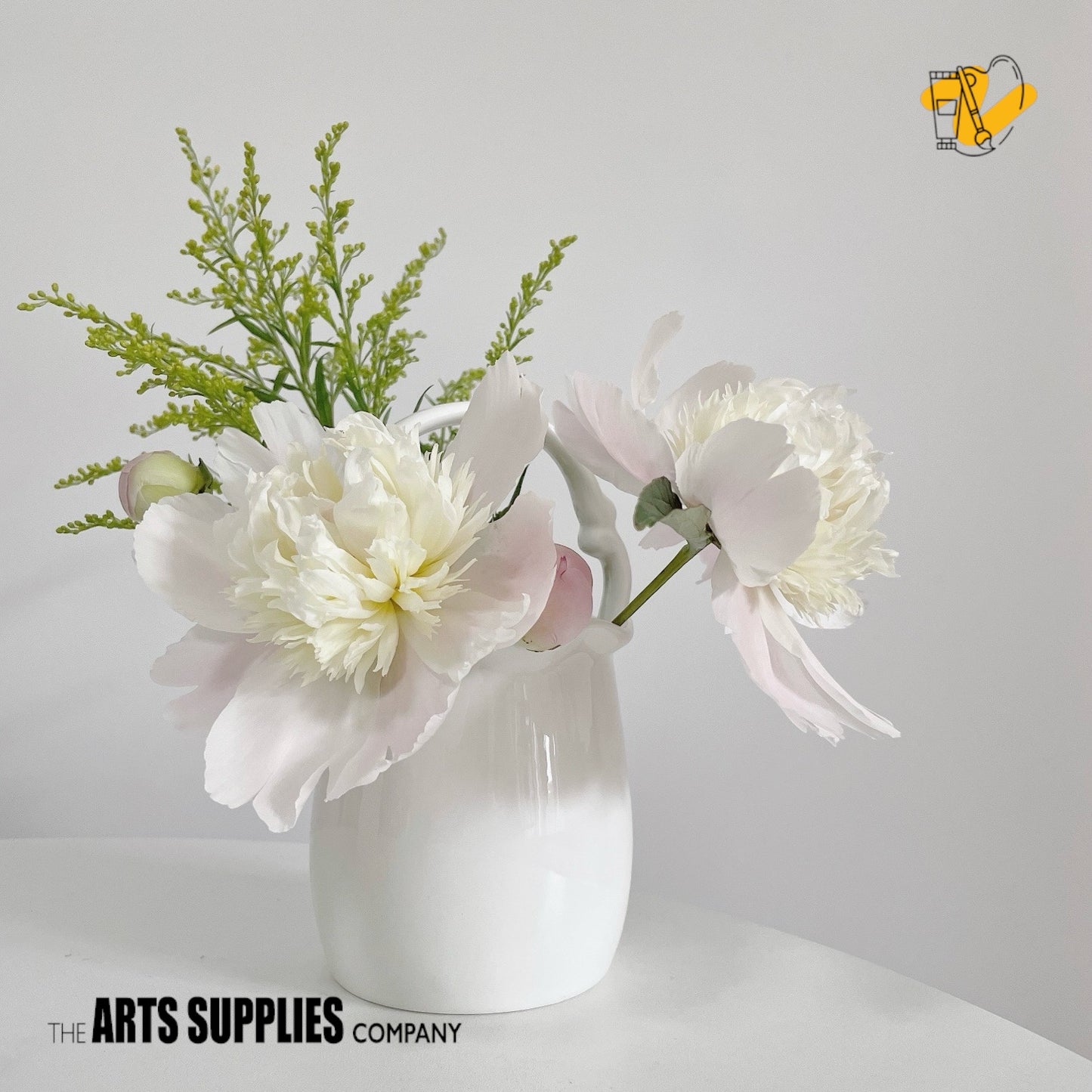 Ruffle Flower Jar with Handle