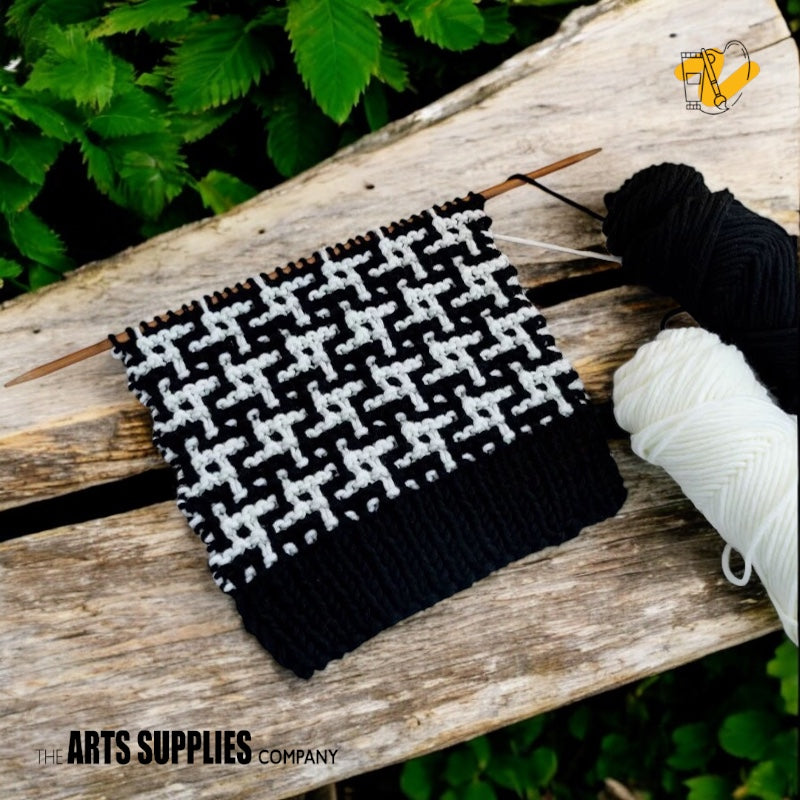 Knitting Kit | Houndstooth Scarf (10 Color Combinations)