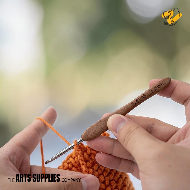Sandalwood Handle Crochet Hooks